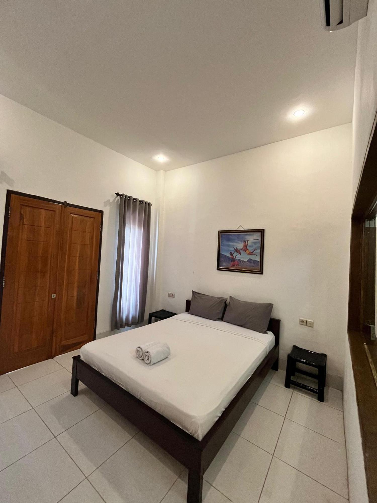 Bale Sunrise Hotel กีลีตราวางัน ภายนอก รูปภาพ
